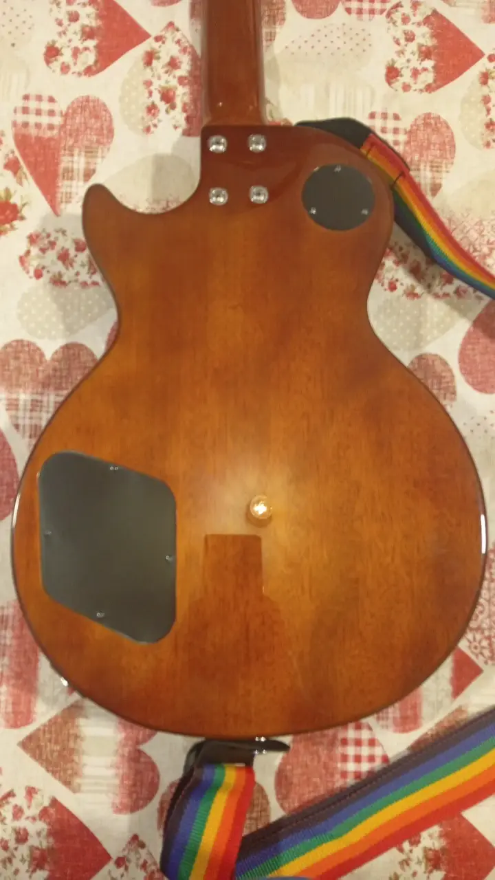 Guitarra eléctrica Epiphone studio LT - 6