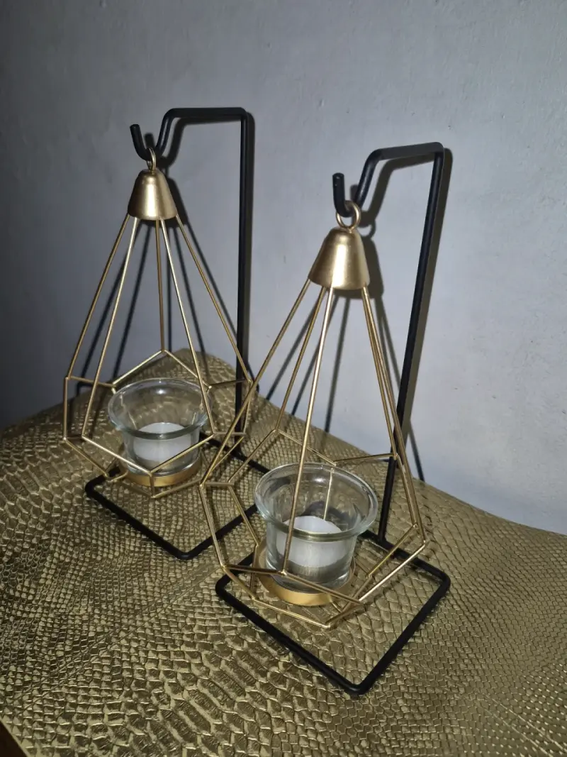 Portavelas metálicos dorados decorativos - 2