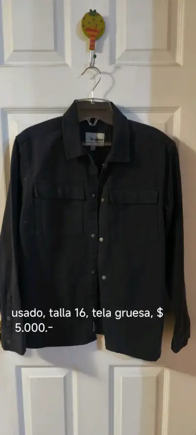 Abrigo gris con botones y bolsillos - miniatura 5