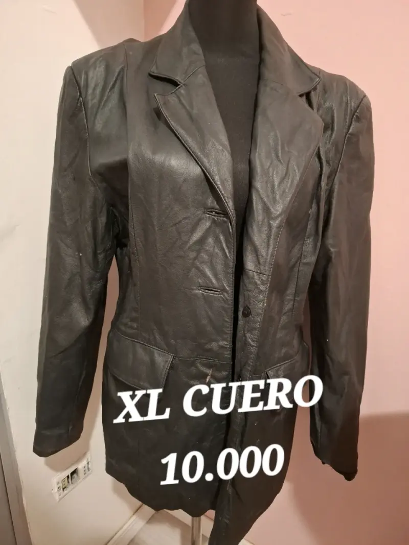 Abrigo de invierno con capucha para mujer - 3