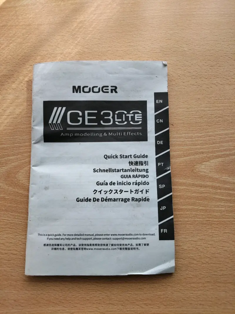 Pedalera de efectos Mooer GE300 Lite para guitarra - 5
