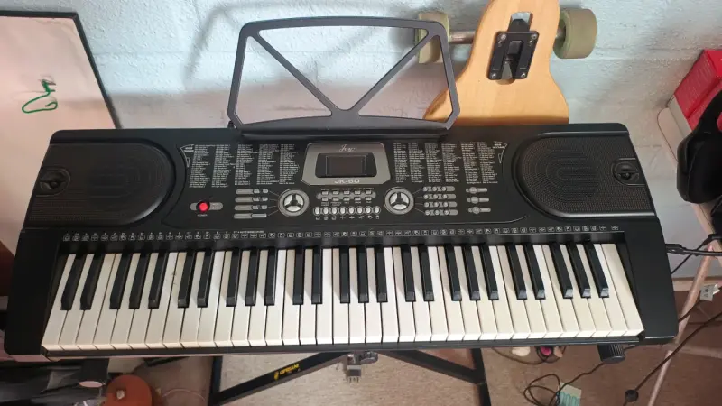 Teclado electrónico Joy JK-60 con soporte incluido - 1