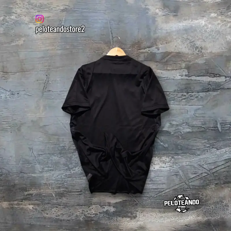 Polera futbol Noruega talla M - 2