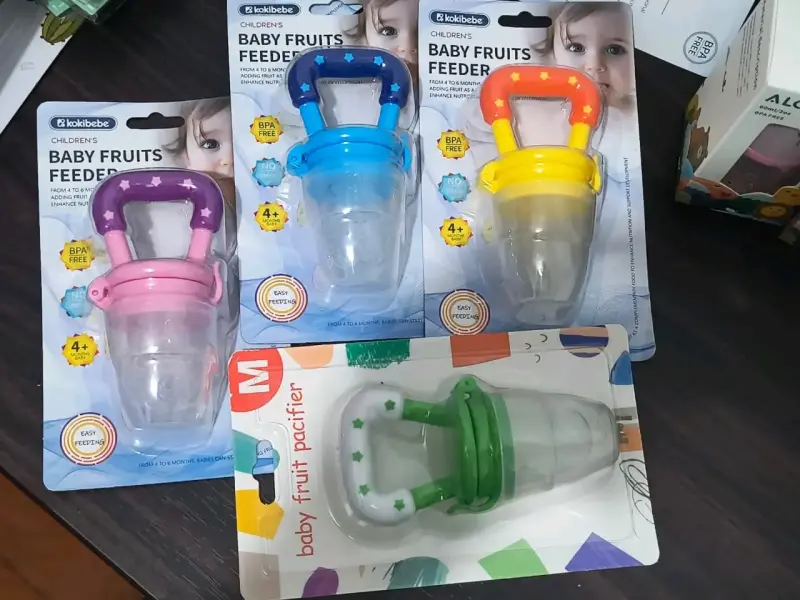 Set de baberos infantiles con diseños divertidos - 3