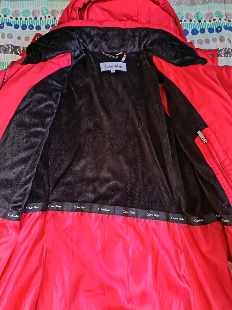 Parka largo rojo con capucha Calvin Klein - 2
