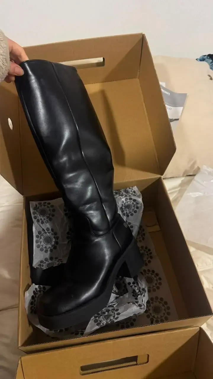 Botas negras de cuero talla 36 - 2