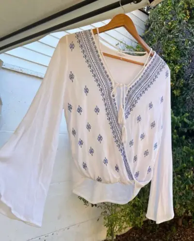 Blusa En Cremé - talla M - miniatura 1