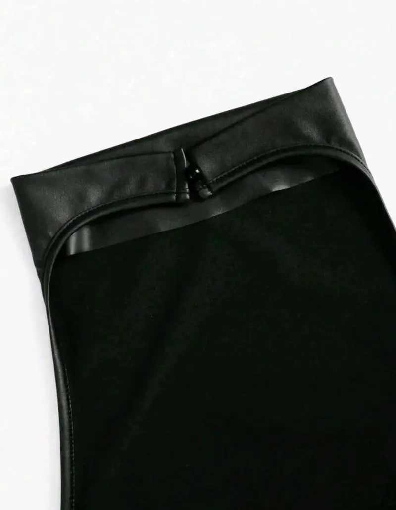Top halter negro de cuero sintético - 2