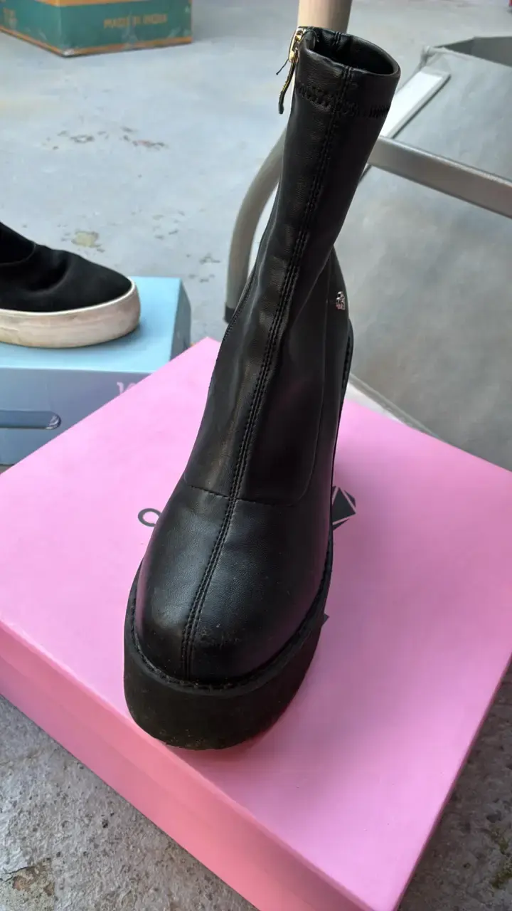 Botines de plataforma negros veganos - 2