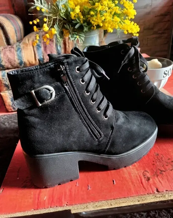Botines negros de gamuza - 1
