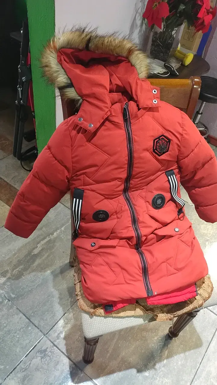 Abrigo de invierno para niños con capucha de piel sintética - 1