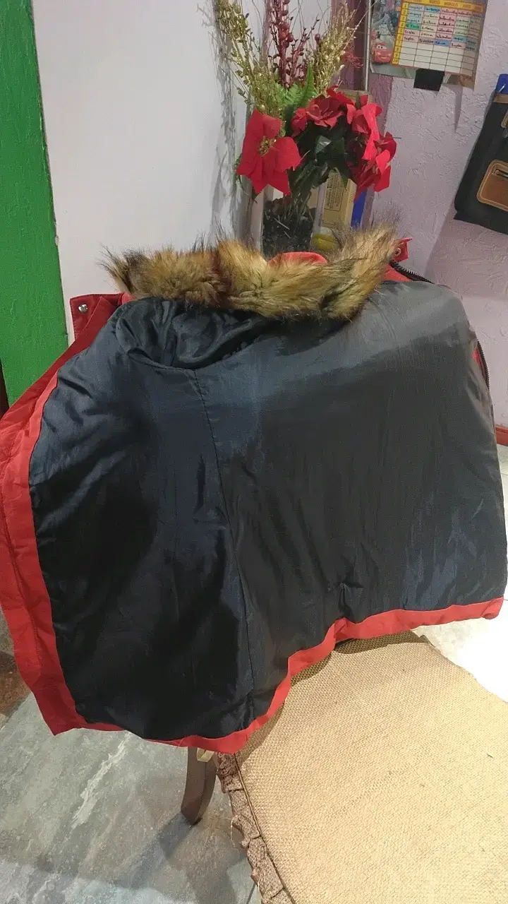 Abrigo de invierno para niños con capucha de piel sintética - 5