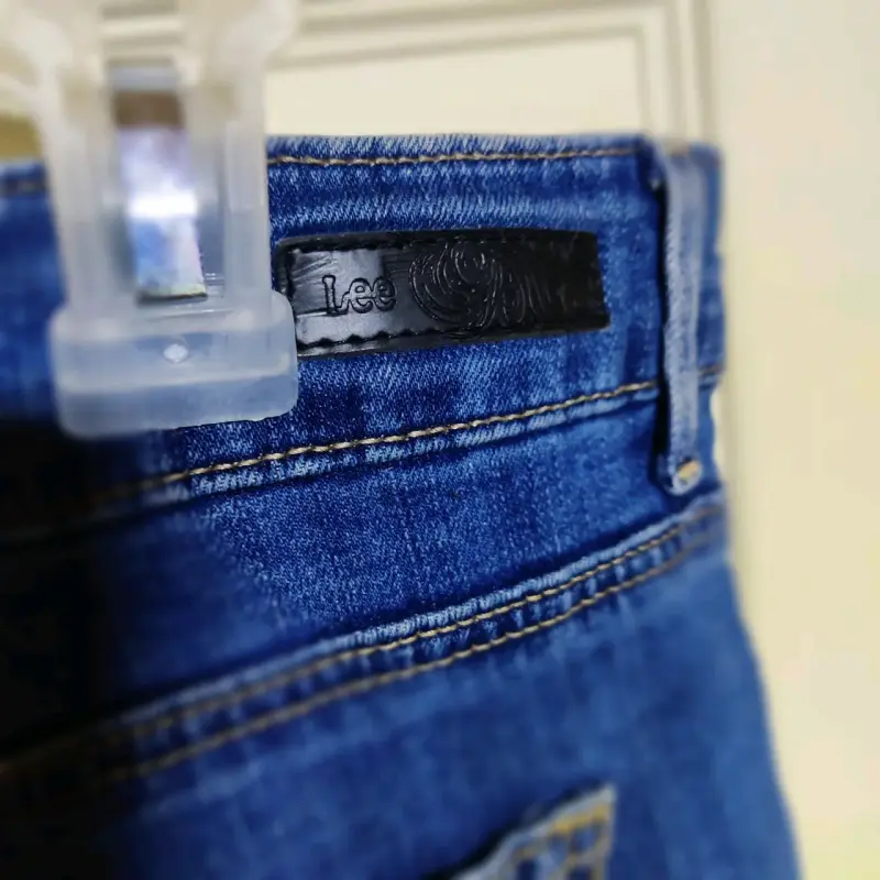 Jeans Lee Classic Fit azul para mujer - 4