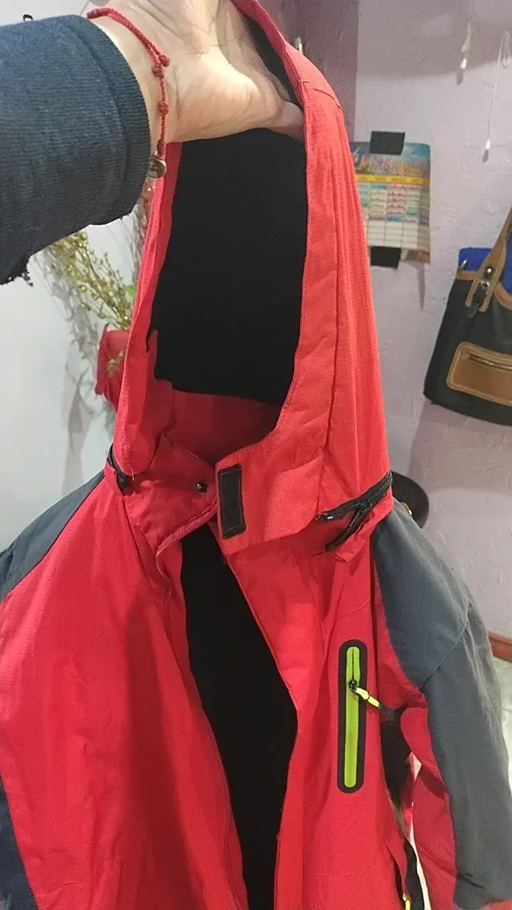 Chaqueta impermeable roja para hombre - 2