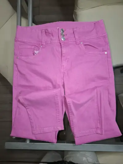 Pantalones rosados de mezclilla para mujer - miniatura 1