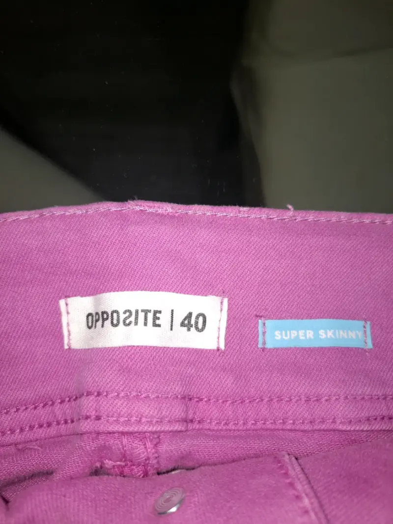 Pantalones rosados de mezclilla para mujer - 2