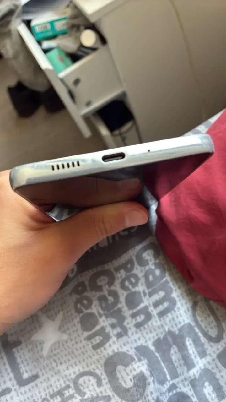 Samsung Galaxy A72 blanco en buen estado - 2
