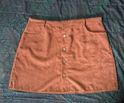 Falda de pana marrón Shein talla 3XL - miniatura 1