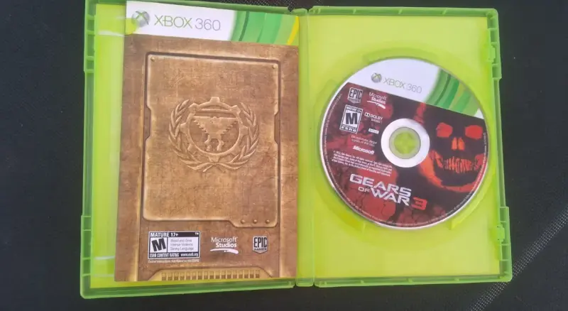 Juego Gears of War 3 para Xbox 360 en buen estado - 2