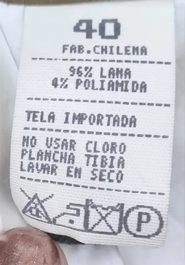 Elegante traje de lana para mujer J. Jurado - 3