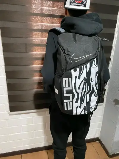 Mochila Nike Elite con diseño de cebra - miniatura 4