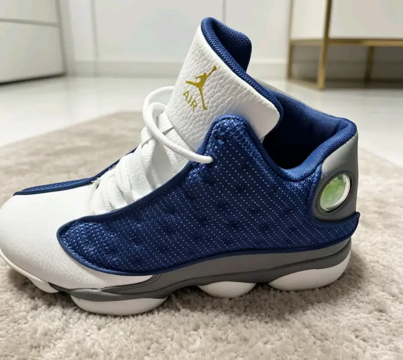 Zapatillas deportivas Air Jordan blancas y azules - 1