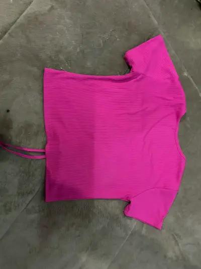 Polera fucsia con fruncido Z&H talla S - miniatura 2