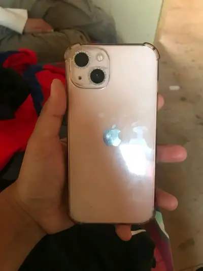 iPhone con carcasa transparente en buen estado - miniatura 2