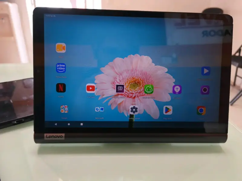 Tablet Lenovo Yoga con pantalla táctil - 3