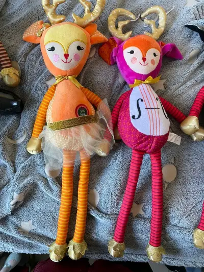 Peluches en perfecto estado - miniatura 2