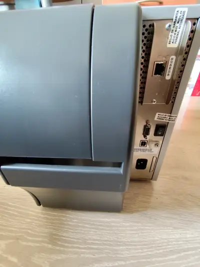 Impresora de etiquetas Zebra ZT230 en buen estado - miniatura 2