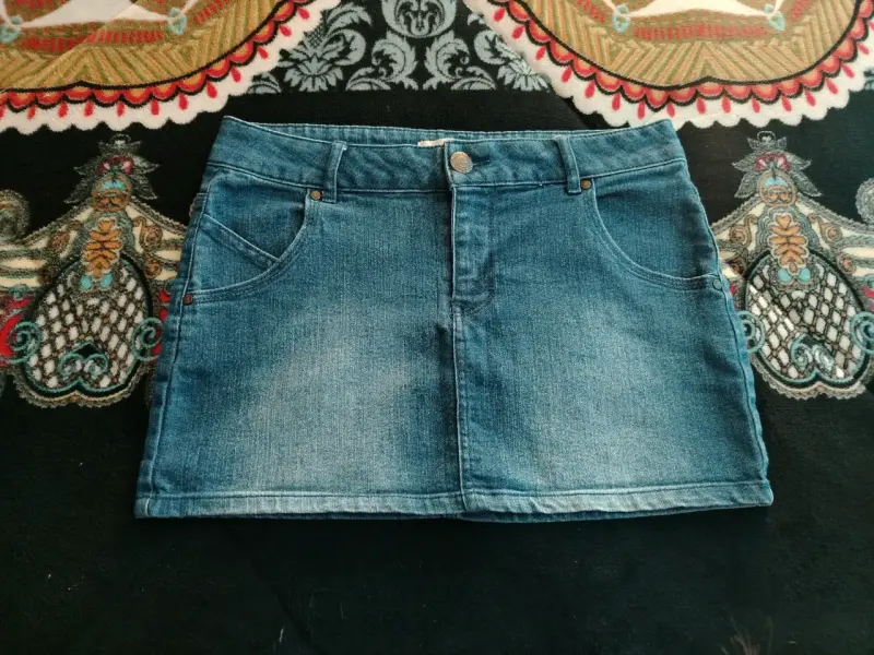 Falda de mezclilla azul para mujer - 1
