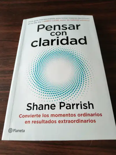 Libro 'Pensar con Claridad' de Shane Parrish - miniatura 1
