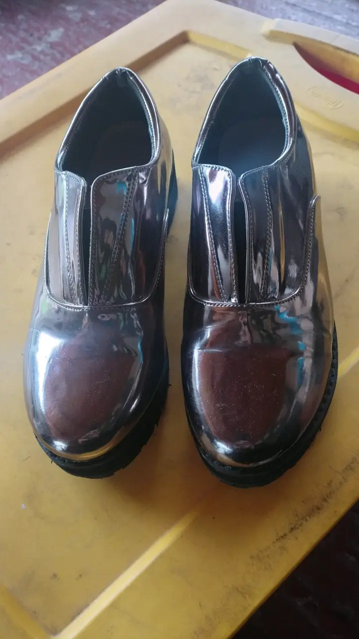 Zapatos de charol metalizados talla 40 - 2
