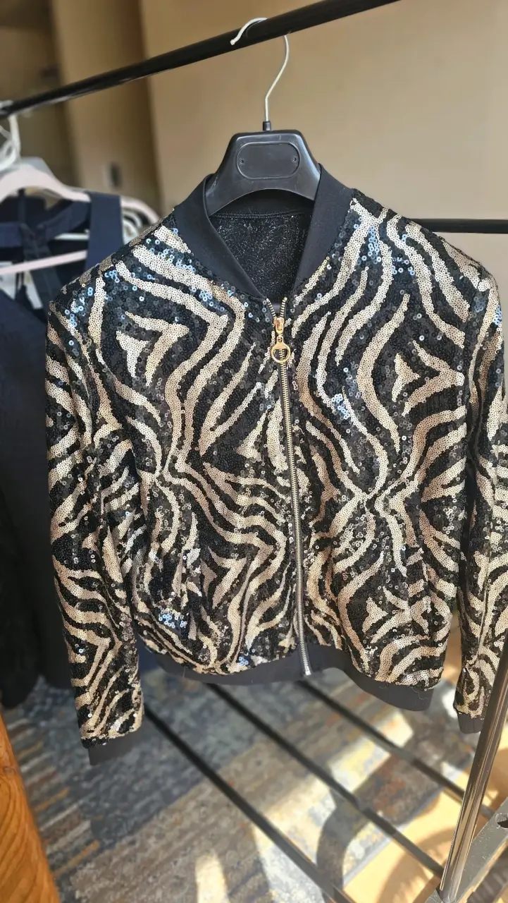 Chaqueta de lentejuelas con diseño animal print - 1