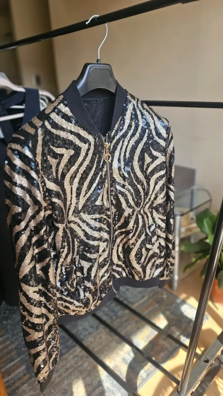Chaqueta de lentejuelas con diseño animal print - 2