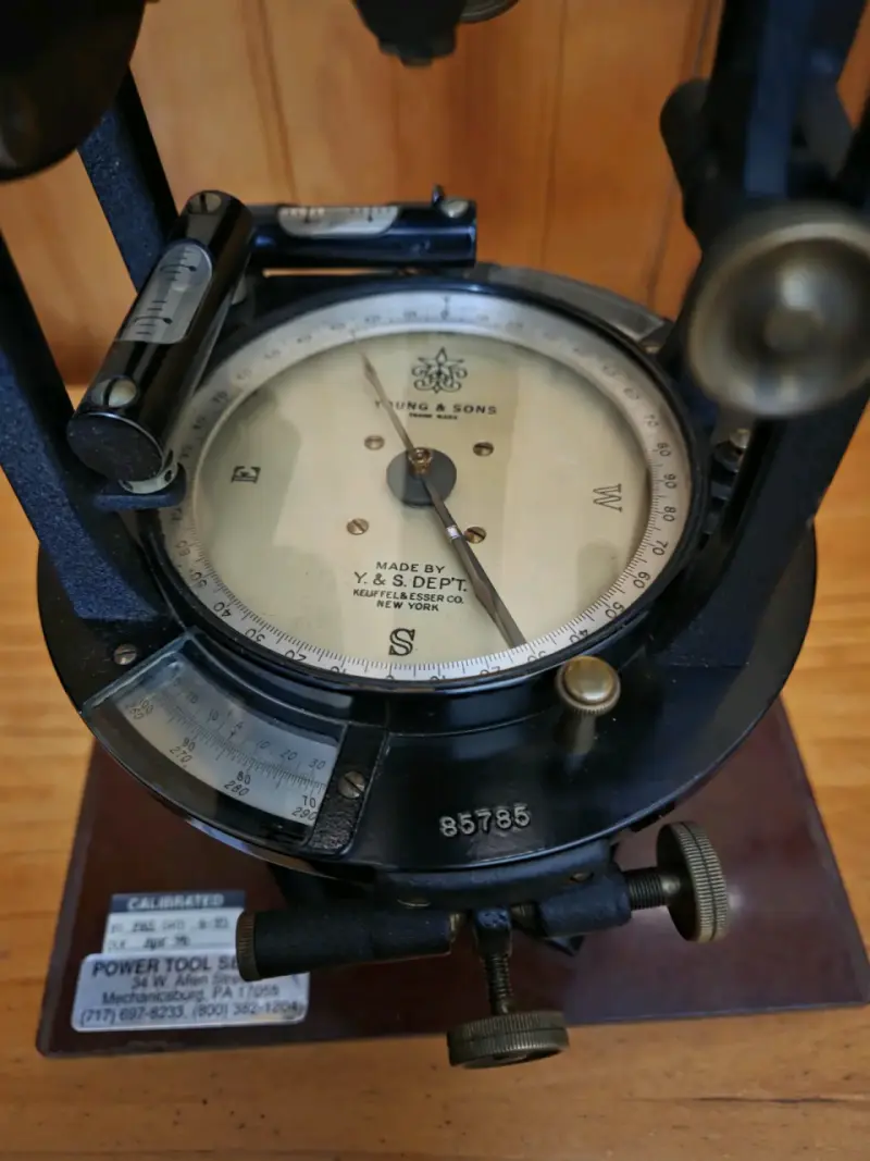 Teodolito Keuffel & Esser año 1930 - 4