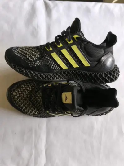 Zapatillas deportivas Adidas Ultra 4D negras y amarillas - miniatura 2