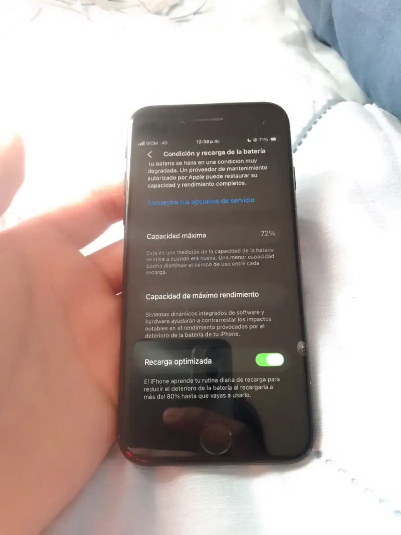 iPhone SE 2020 64 gb detalle - 4