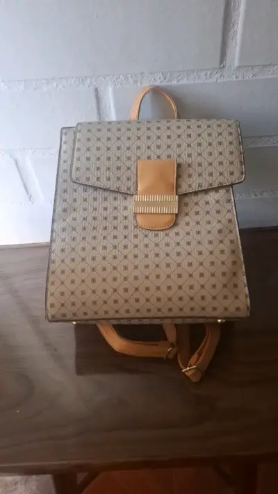 Mochila - miniatura 1