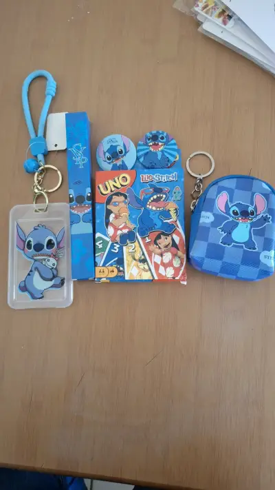 Pack Lilo & Stitch con accesorios variados - miniatura 2