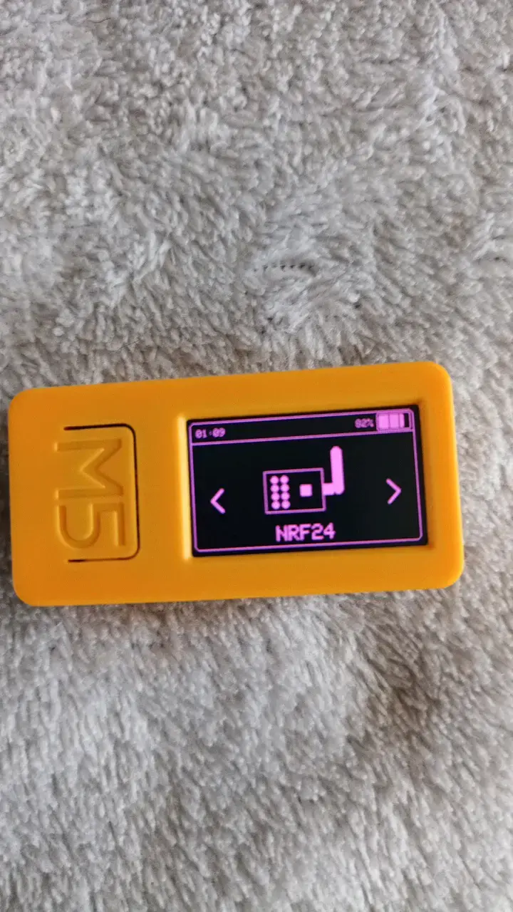 Módulo M5Stack StickC Plus2 compacto amarillo - 5