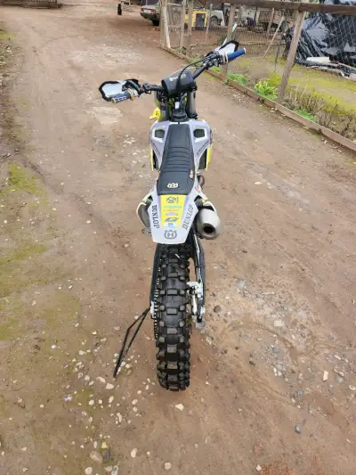Moto Husqvarna FC350 año 2020 - miniatura 6