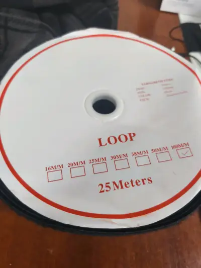 Cinta de Velcro Negra 25 Metros 100mm CARA SUAVE - miniatura 1