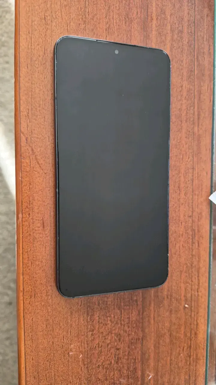 Samsung S22 negro - 1