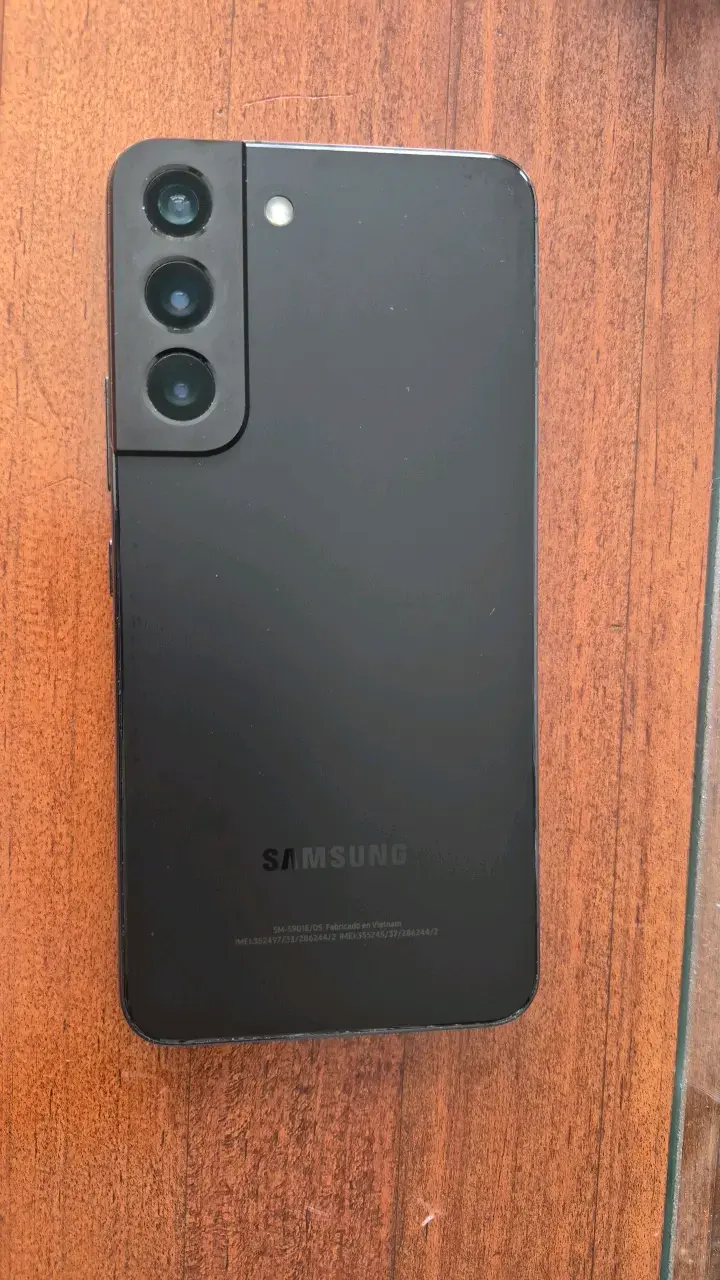 Samsung S22 negro - 2