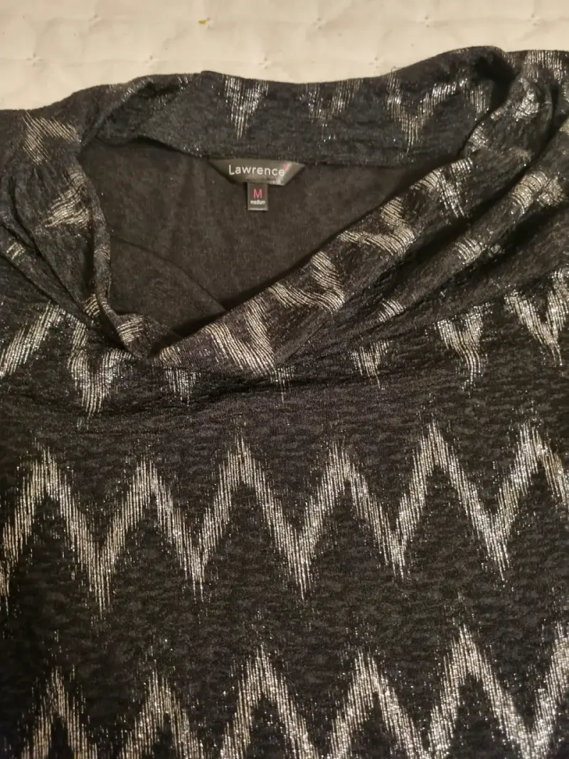 Polera manga larga con diseño zigzag Lawrence - 2