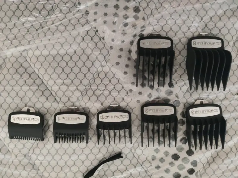Kit de peluquería completo con cortadoras y accesorios - 4