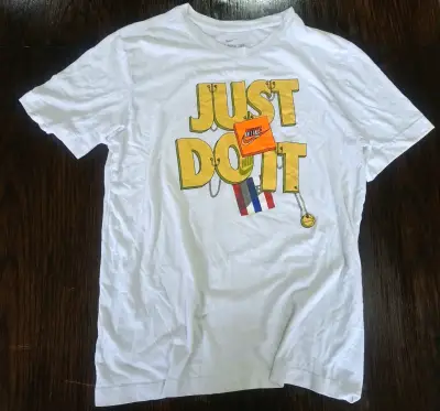 Polera Nike Just Do It blanca para hombre - miniatura 1