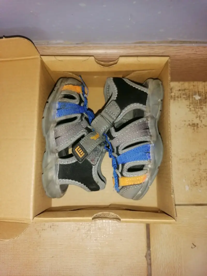 Sandalias para niños Bubblegummers talla 21 - 4